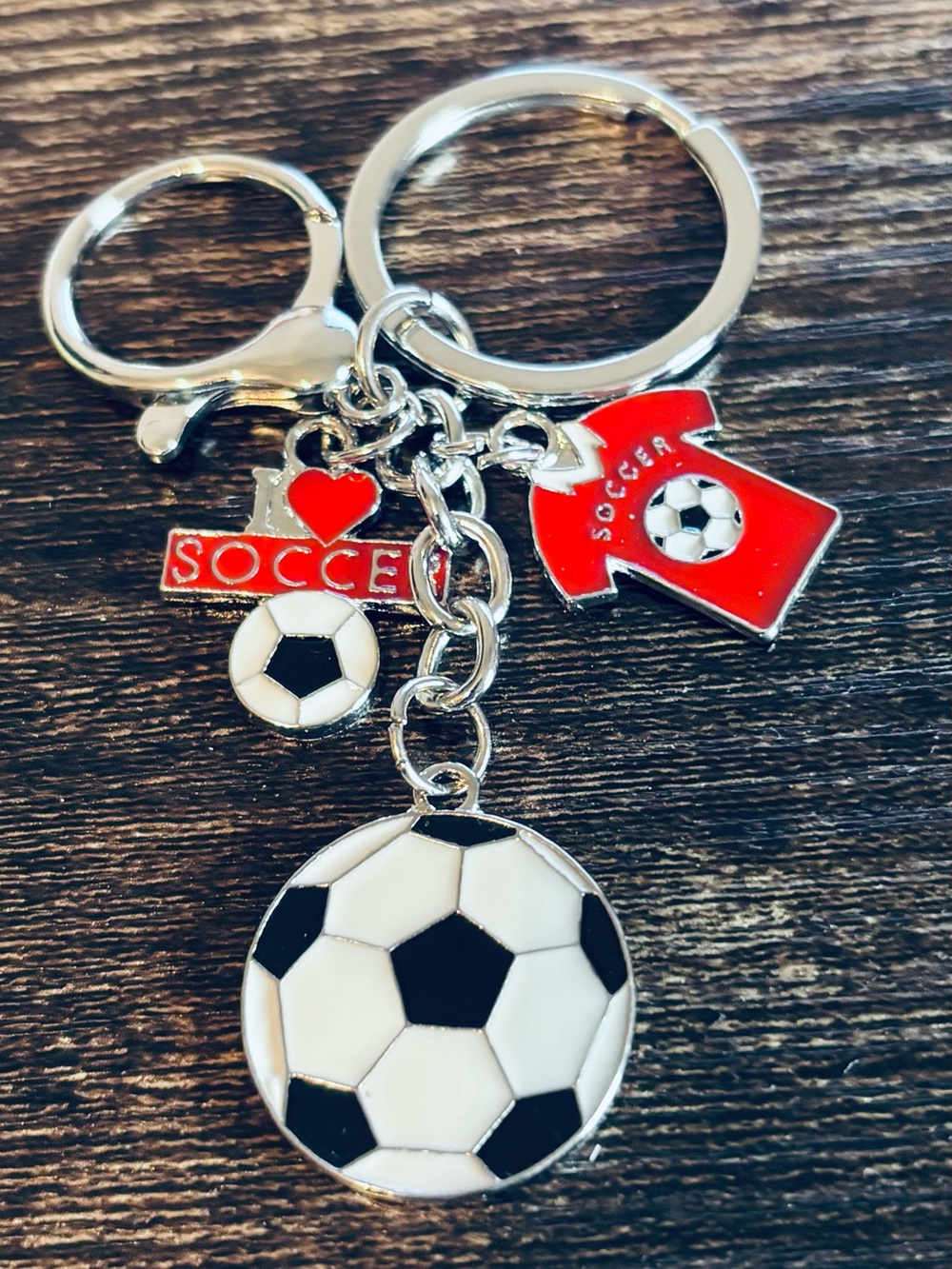 Soccer Charm‎ Keychain Silver Tone Enamel Football Jersey Ball Sport Key Ring